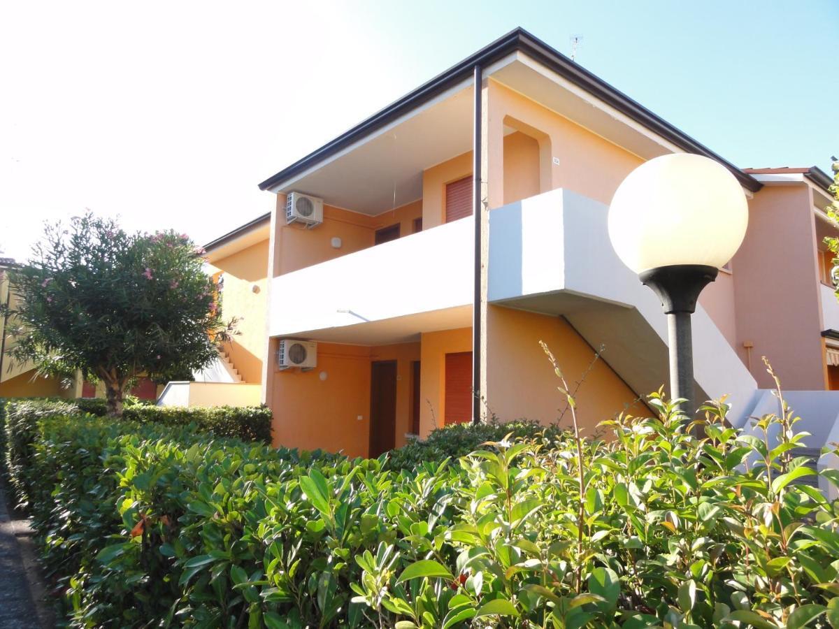 Villaggio Azzurro - Appartamenti Bibione Phòng bức ảnh